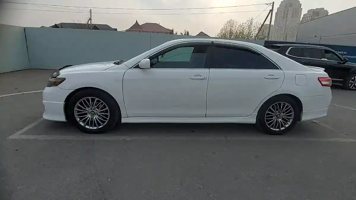 Toyota Camry 2011 года за 7 200 000 тг. в Шымкент