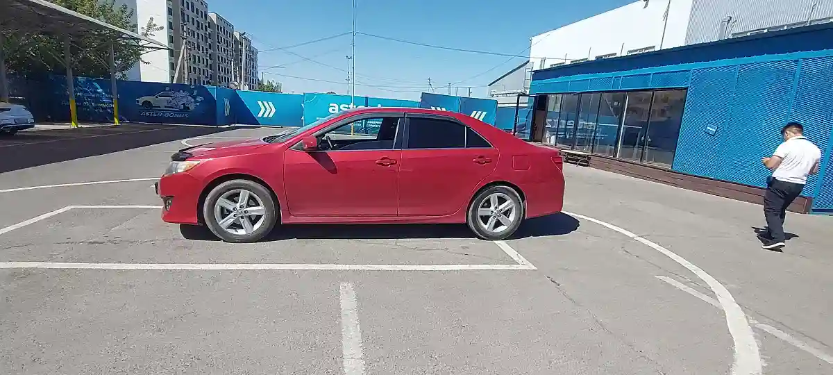 Toyota Camry 2012 года за 8 700 000 тг. в Алматы