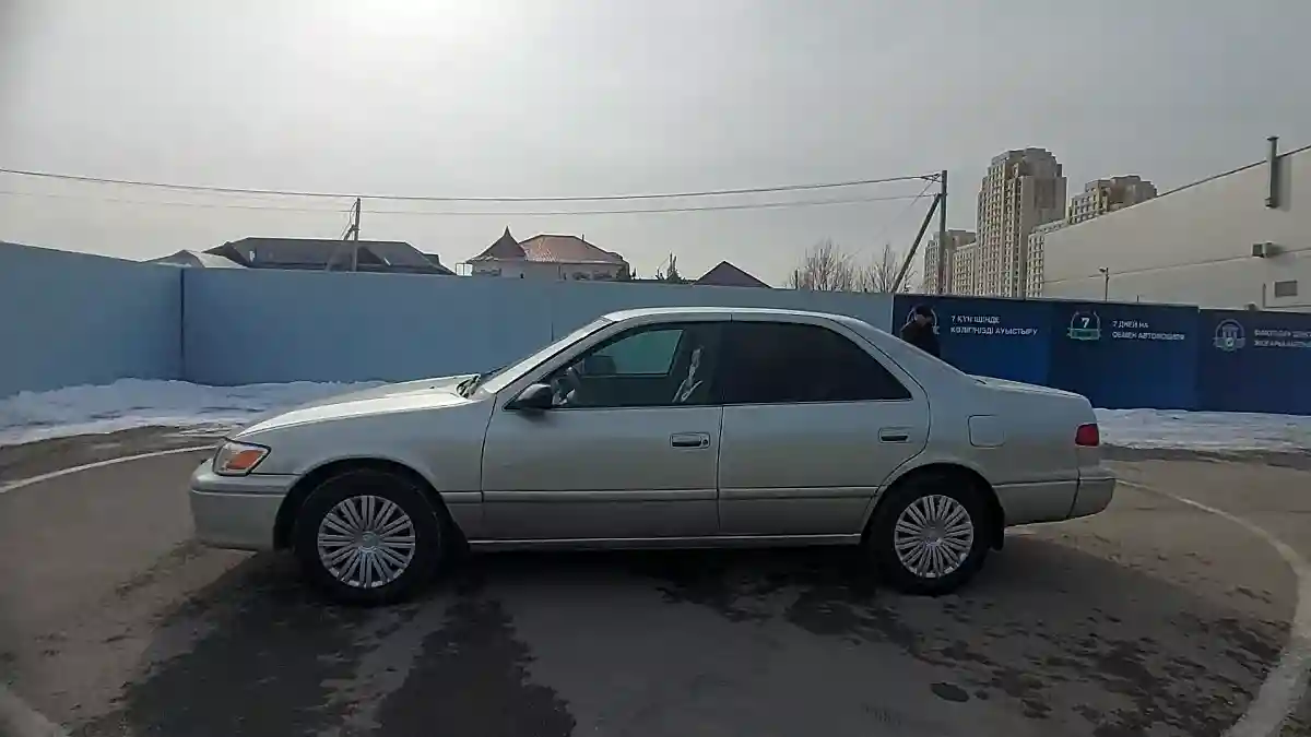 Toyota Camry 2000 года за 4 000 000 тг. в Шымкент