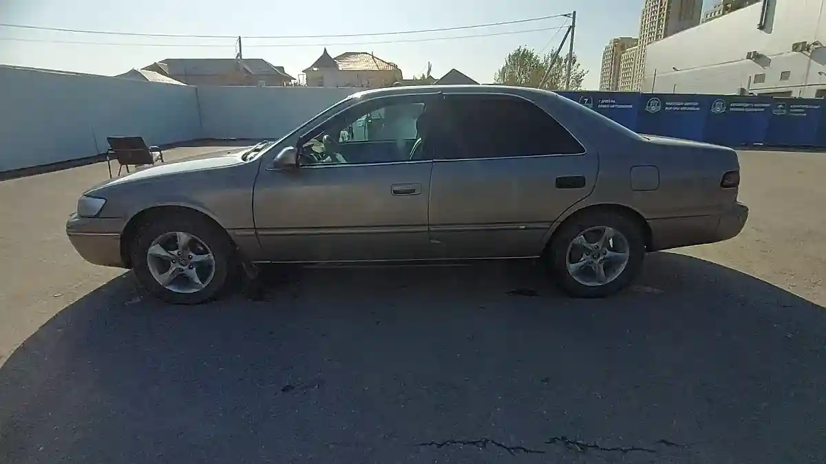 Toyota Camry 1999 года за 3 000 000 тг. в Шымкент