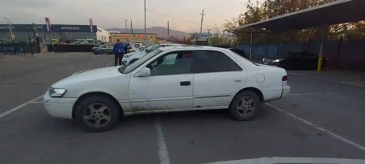 Toyota Camry 1997 года за 1 500 000 тг. в Алматы