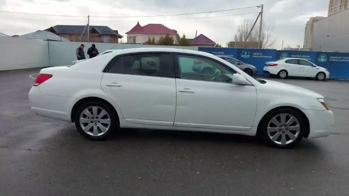 Toyota Avalon 2006 года за 3 790 000 тг. в Шымкент