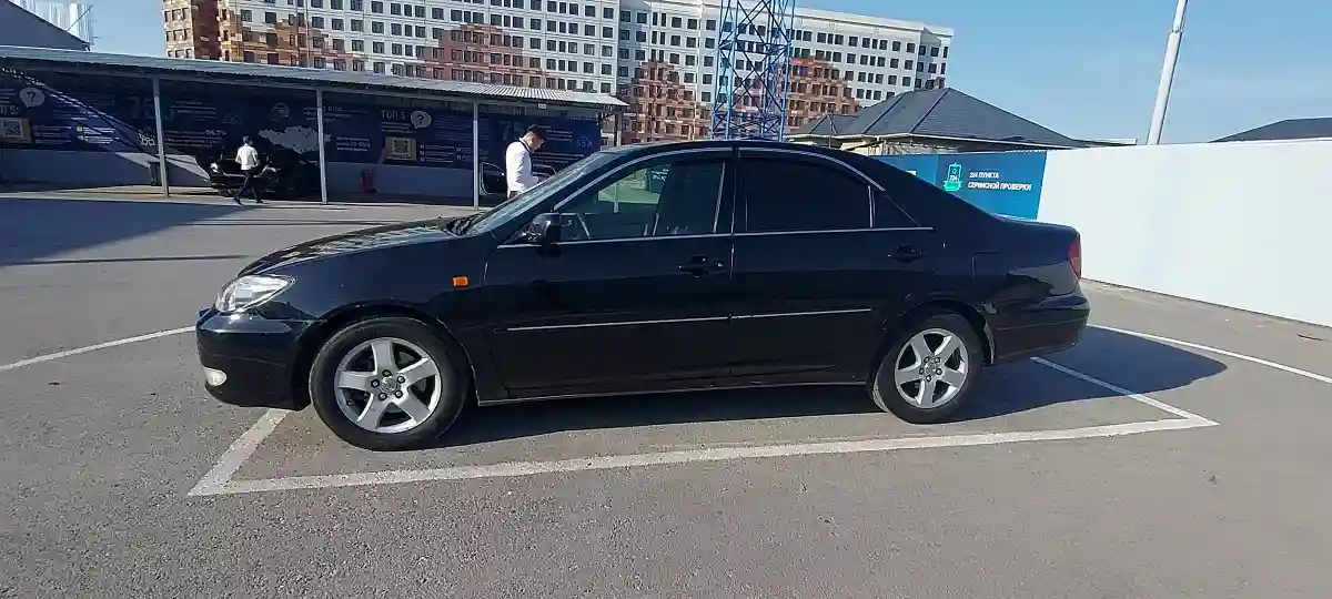 Toyota Camry 2019 года за 9 800 000 тг. в Шымкент