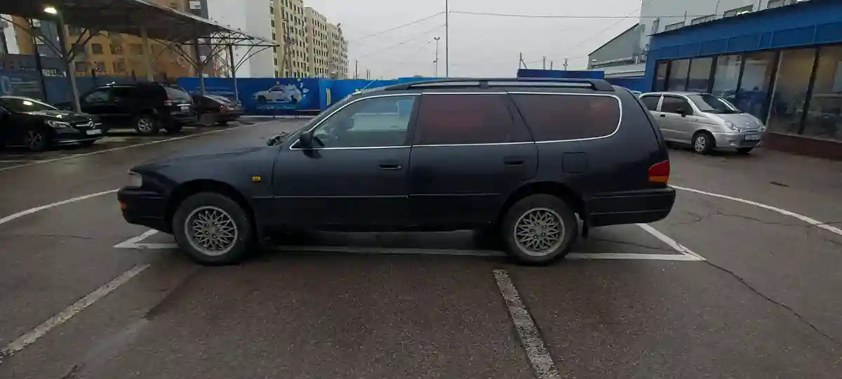 Toyota Camry 1992 года за 2 000 000 тг. в Алматы