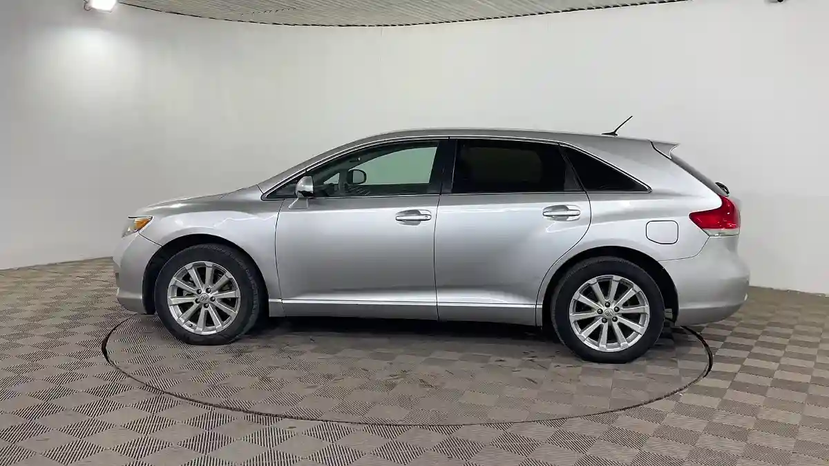 Toyota Venza 2010 года за 7 590 000 тг. в Шымкент