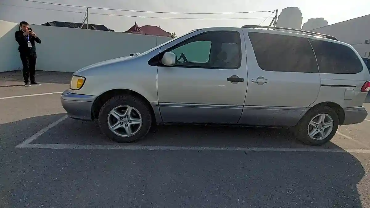 Toyota Sienna 2002 года за 5 000 000 тг. в Шымкент