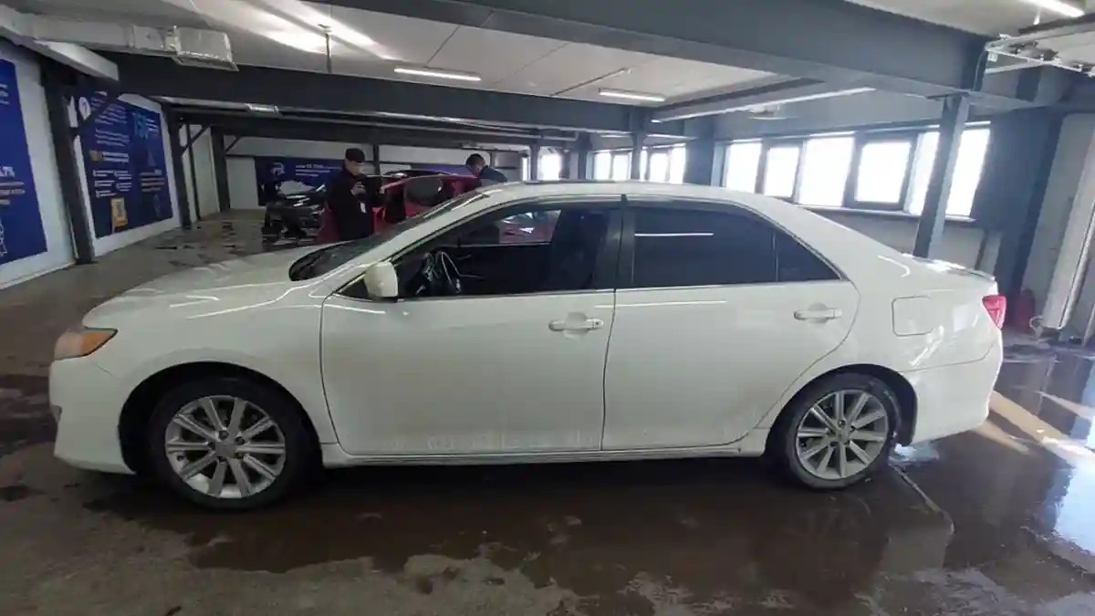 Toyota Camry 2013 года за 8 500 000 тг. в Астана