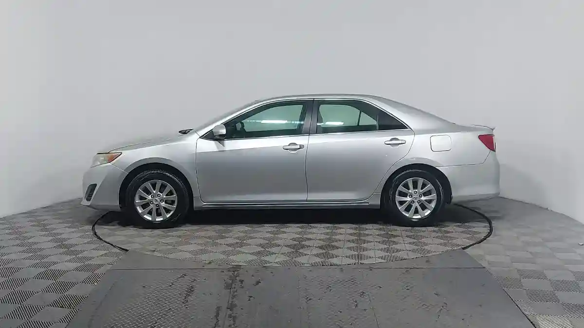 Toyota Camry 2012 года за 7 290 000 тг. в Астана