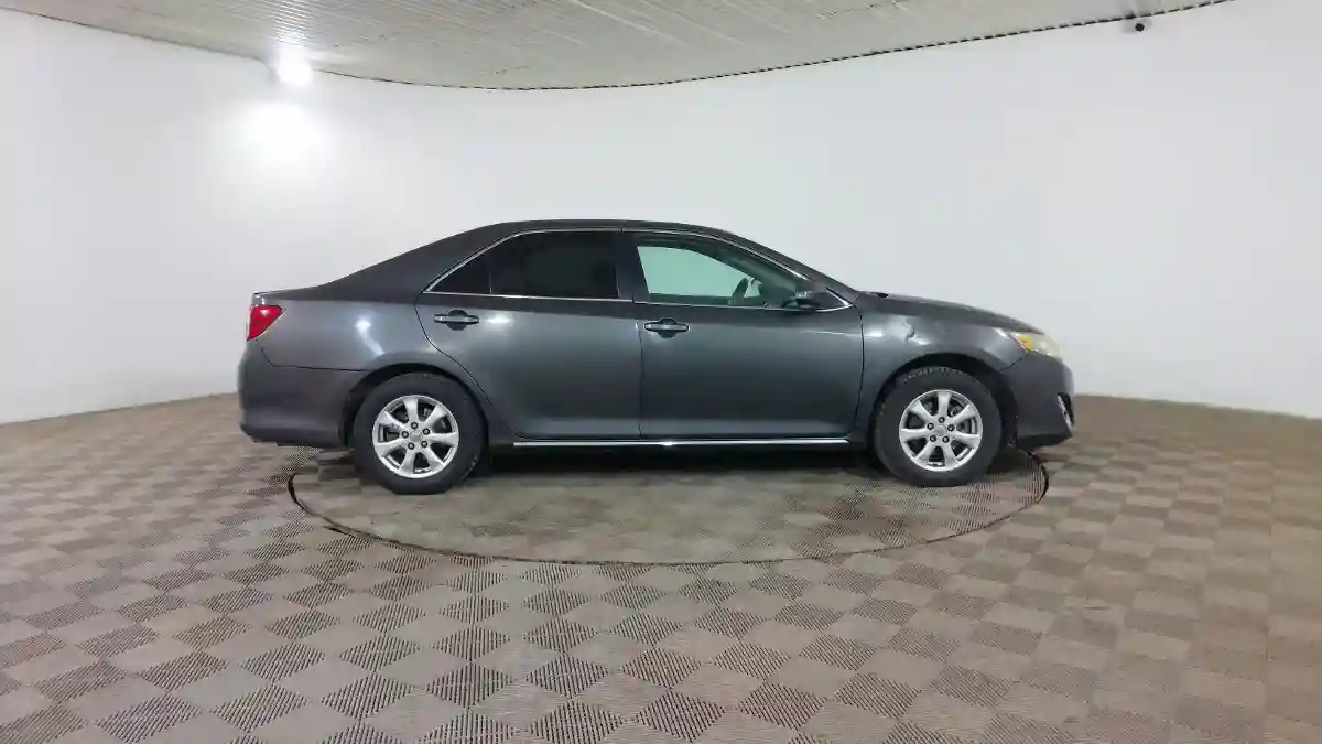 Toyota Camry 2012 года за 5 790 000 тг. в Шымкент