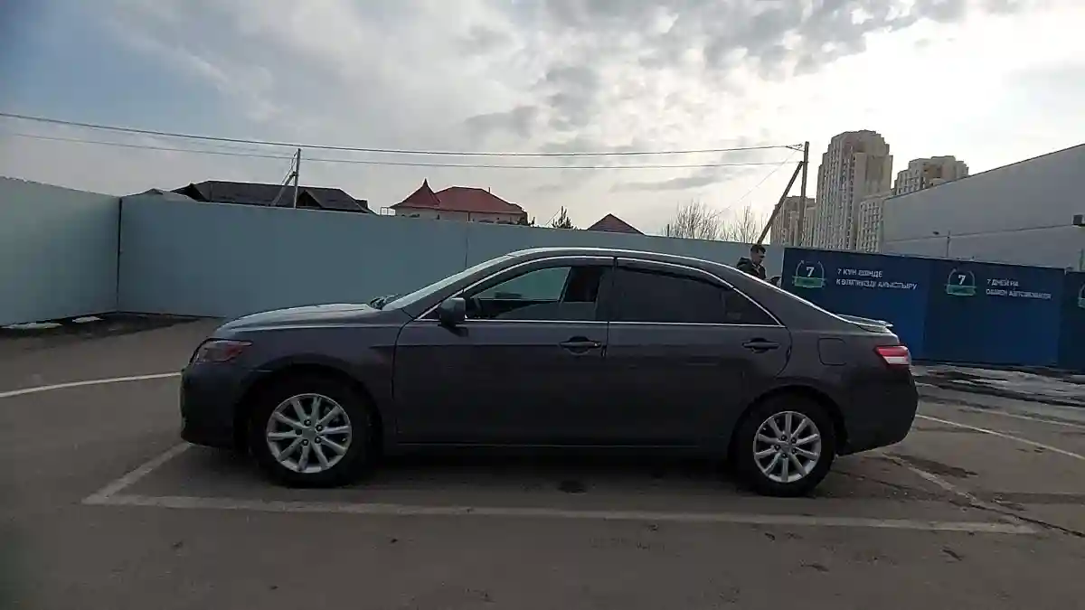 Toyota Camry 2011 года за 7 500 000 тг. в Шымкент