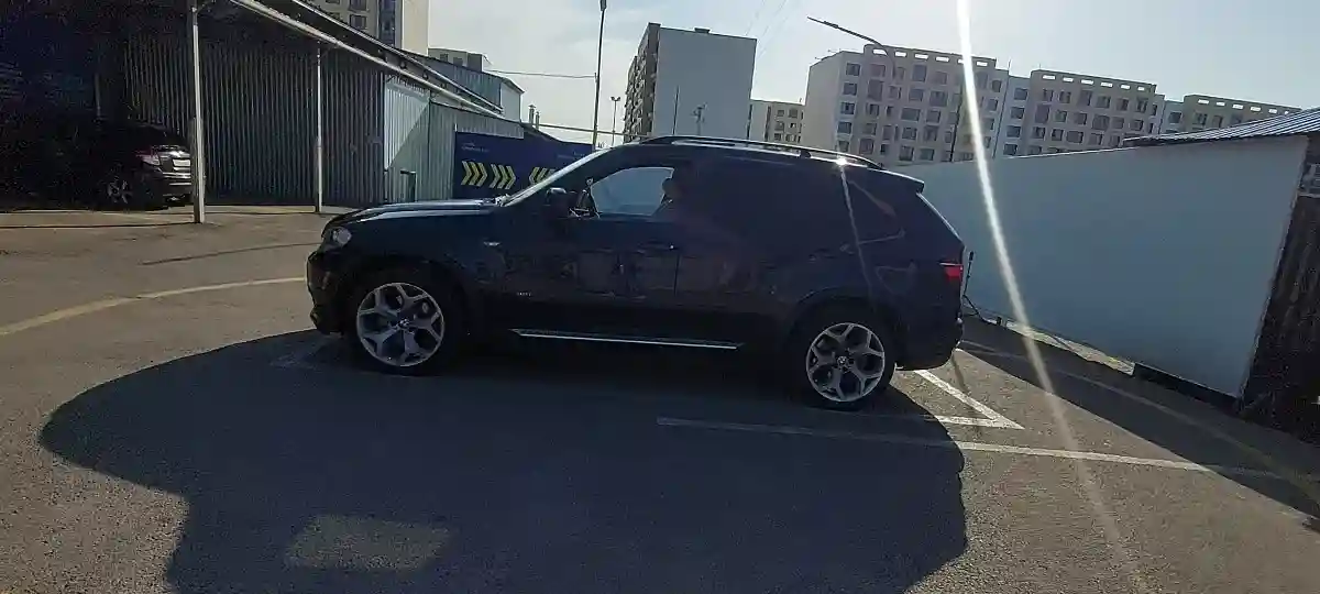 BMW X5 2007 года за 7 500 000 тг. в Алматы