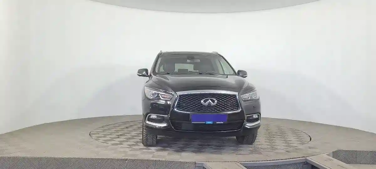 Infiniti QX60 2017 года за 11 790 000 тг. в Караганда