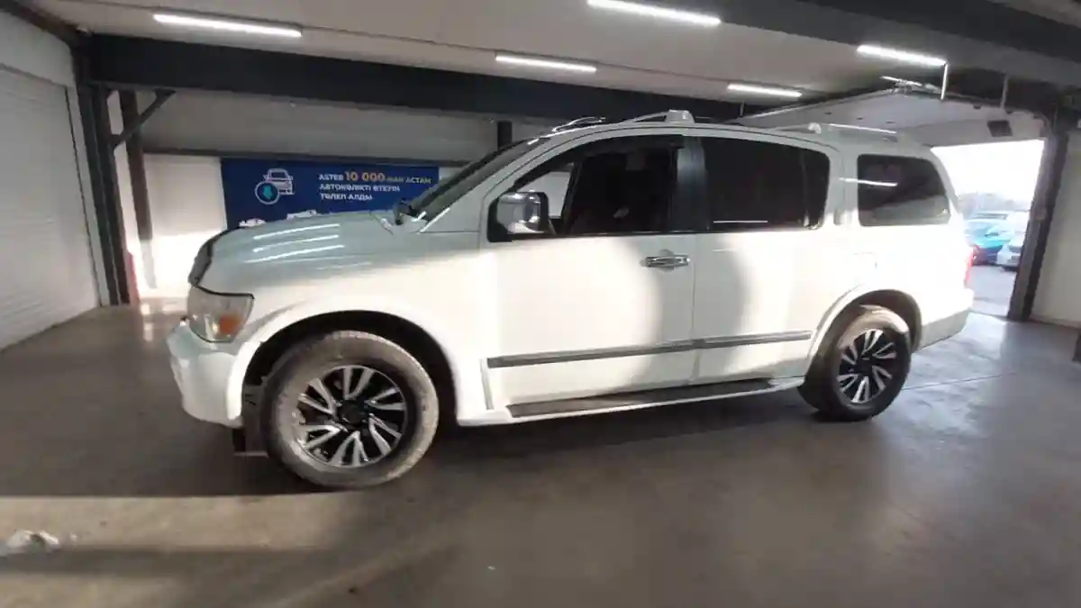 Infiniti QX56 2005 года за 4 500 000 тг. в Астана
