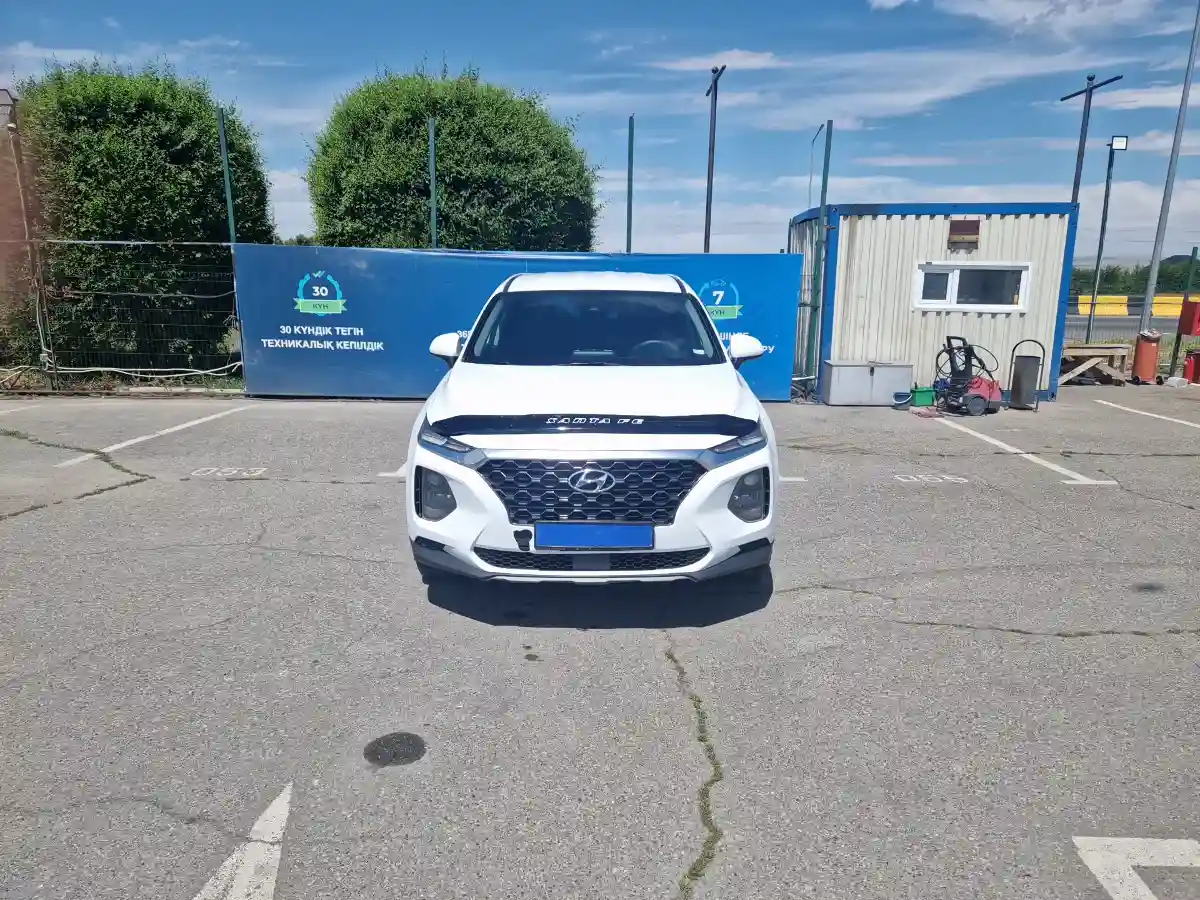 Hyundai Santa Fe 2019 года за 12 700 000 тг. в Талдыкорган
