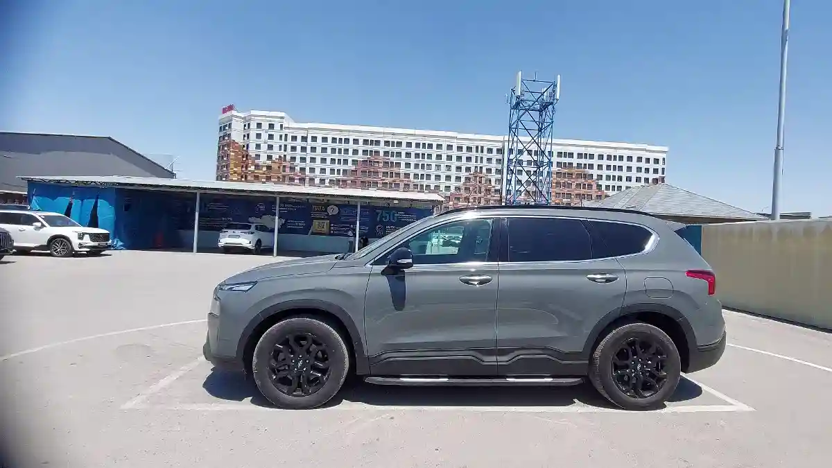 Hyundai Santa Fe 2022 года за 16 500 000 тг. в Шымкент