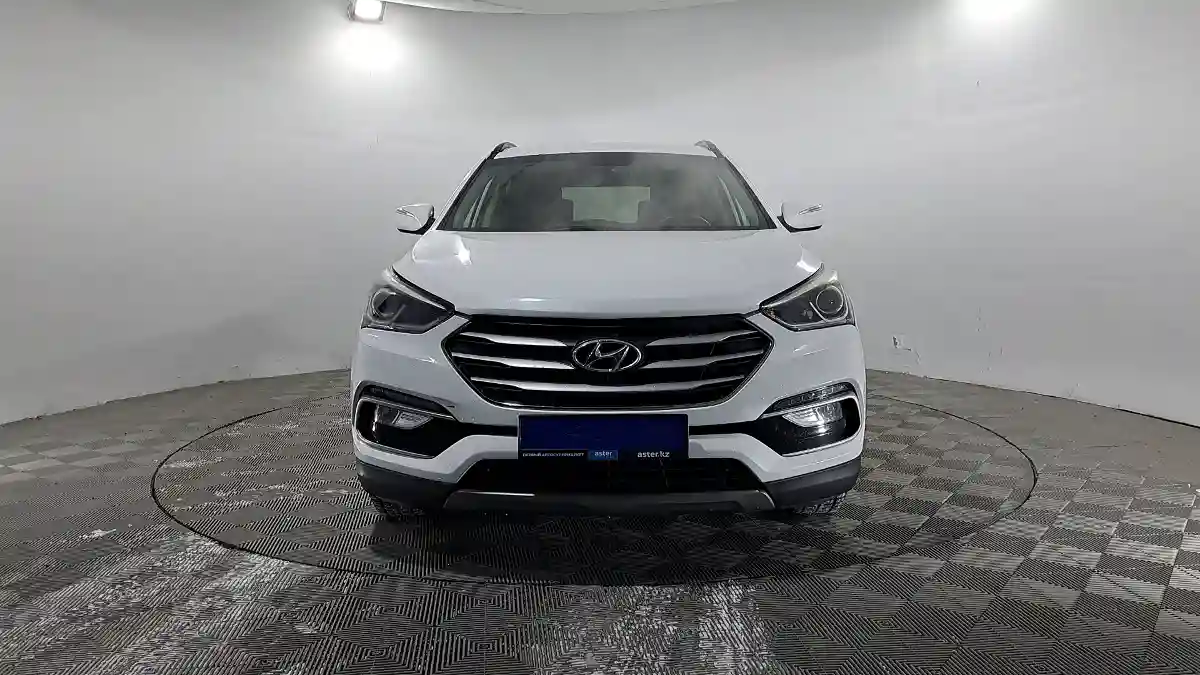 Hyundai Santa Fe 2017 года за 9 800 000 тг. в Павлодар