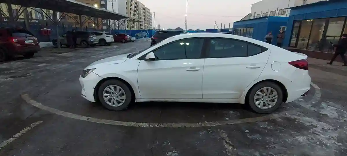 Hyundai Elantra 2019 года за 7 000 000 тг. в Алматы