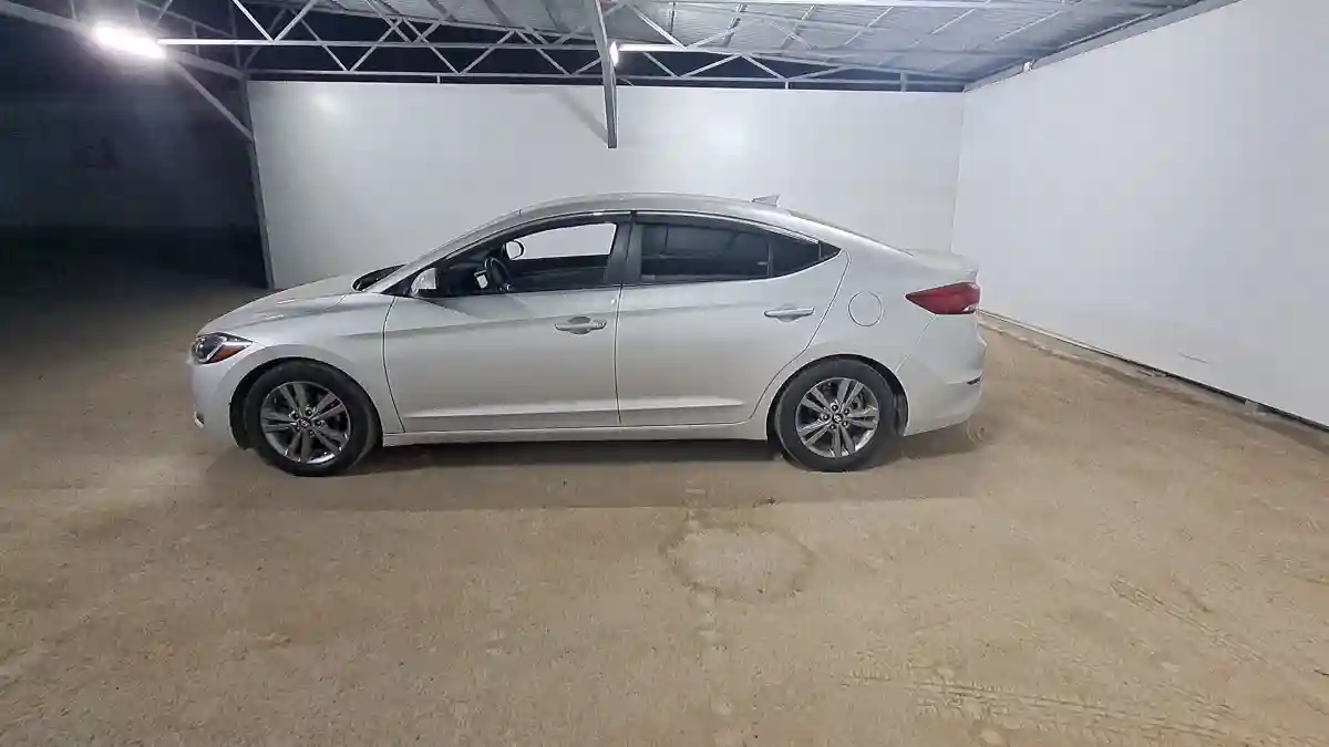 Hyundai Elantra 2018 года за 7 660 000 тг. в Кызылорда