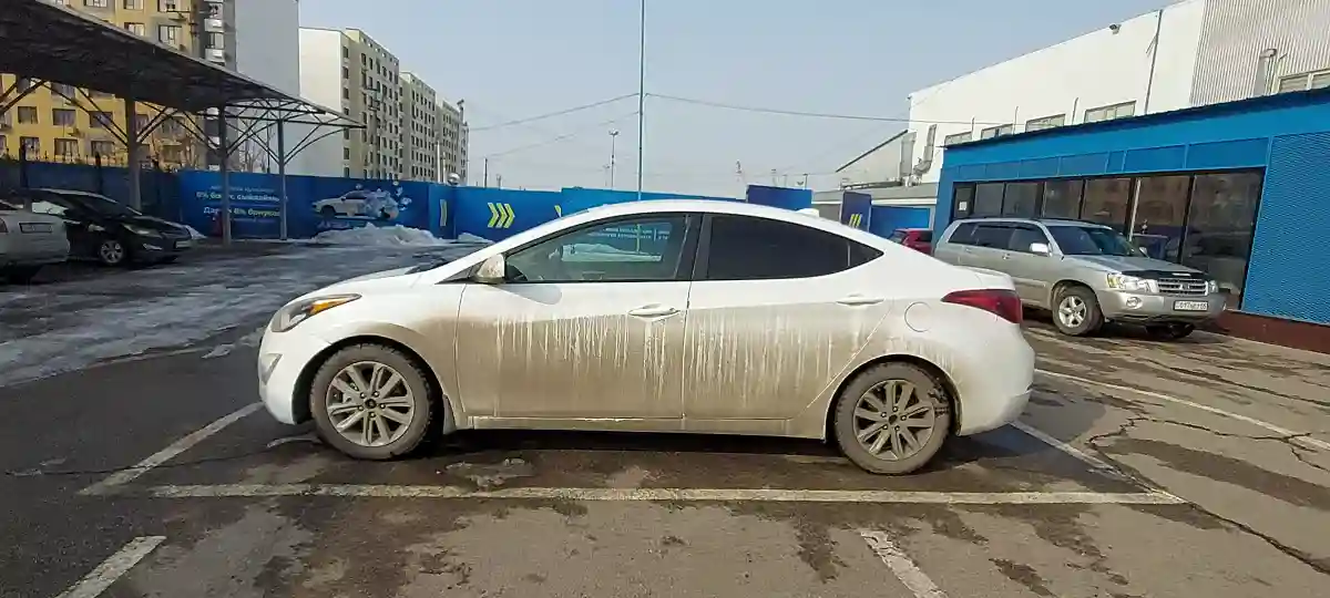 Hyundai Elantra 2015 года за 6 000 000 тг. в Алматы