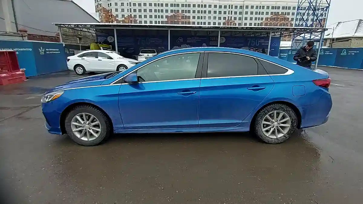 Hyundai Sonata 2017 года за 8 500 000 тг. в Шымкент