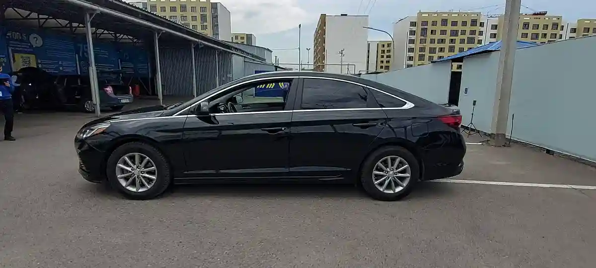 Hyundai Sonata 2018 года за 9 000 000 тг. в Алматы