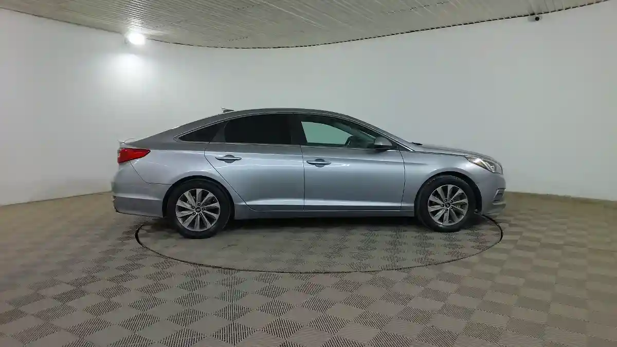 Hyundai Sonata 2017 года за 8 100 000 тг. в Шымкент
