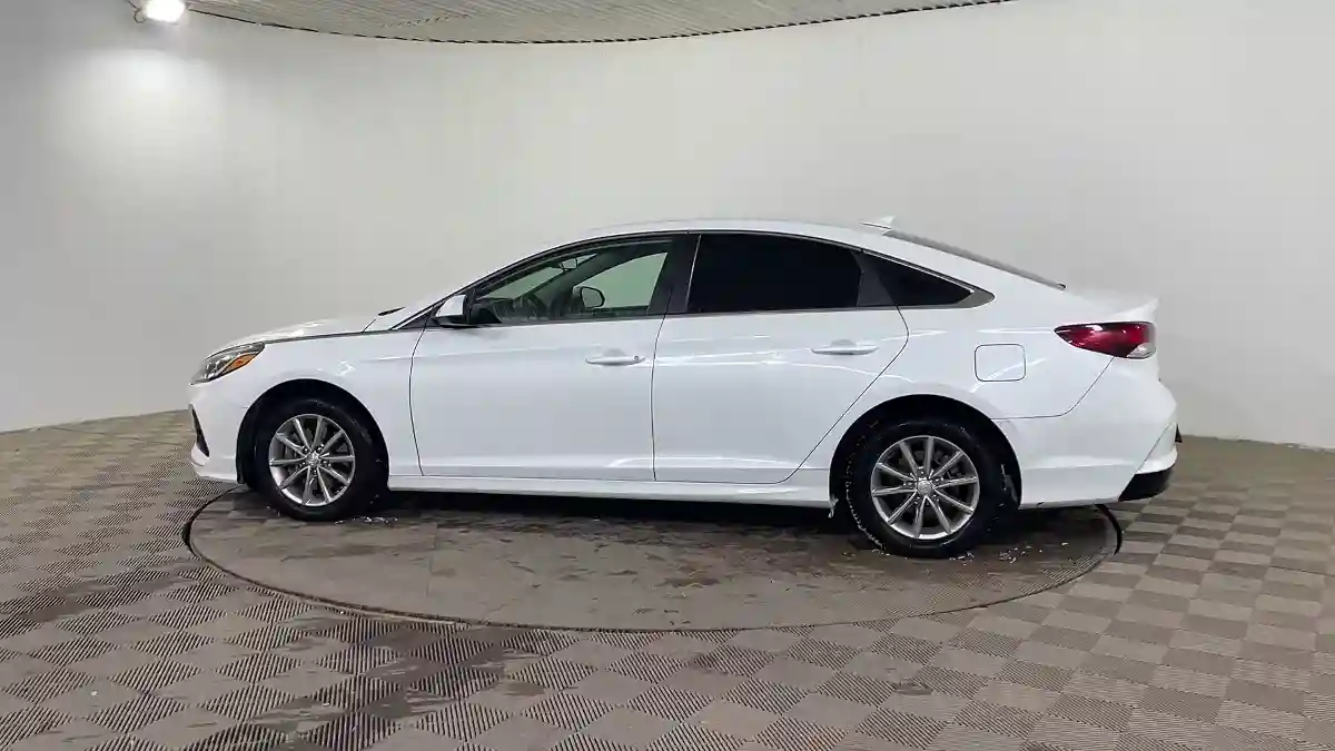 Hyundai Sonata 2017 года за 8 490 000 тг. в Шымкент