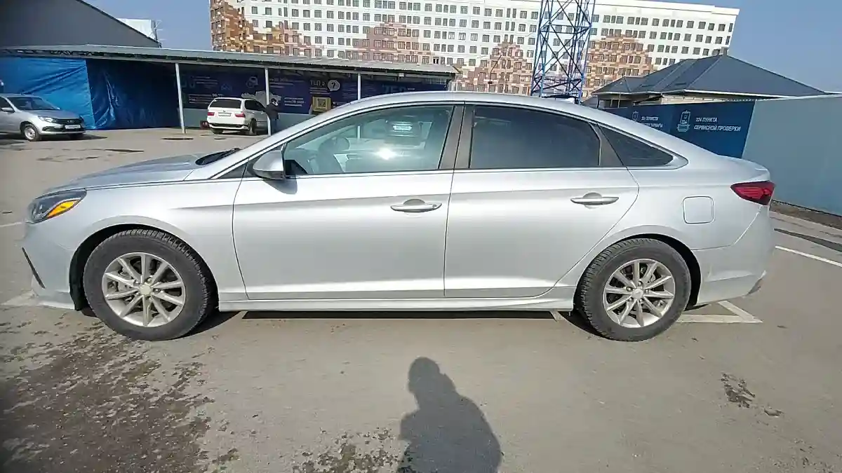 Hyundai Sonata 2017 года за 8 500 000 тг. в Шымкент