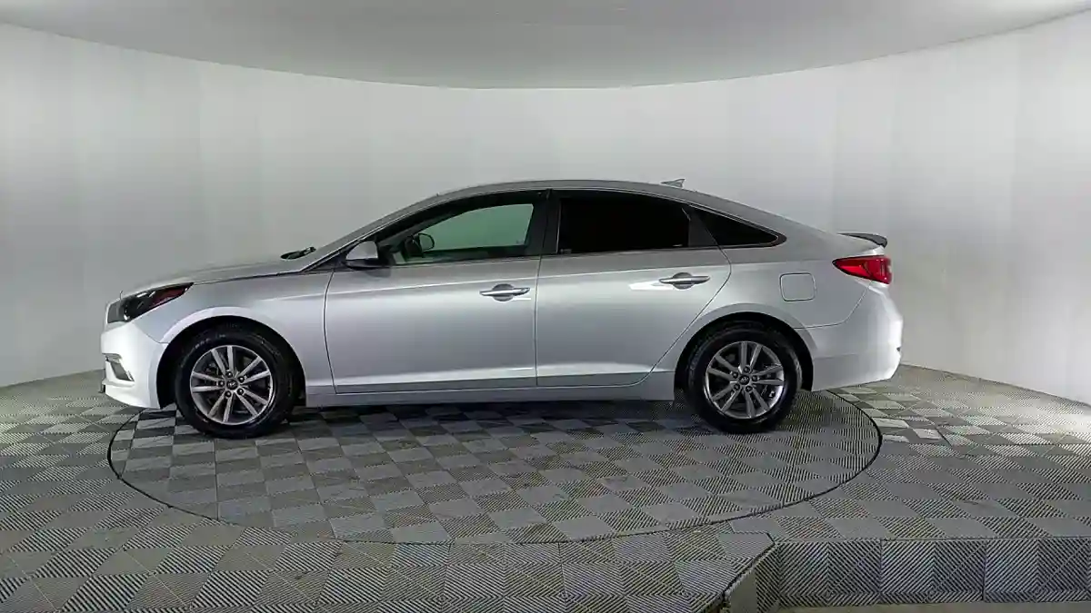 Hyundai Sonata 2015 года за 8 000 000 тг. в Актау