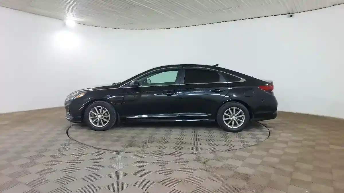 Hyundai Sonata 2019 года за 8 590 000 тг. в Шымкент