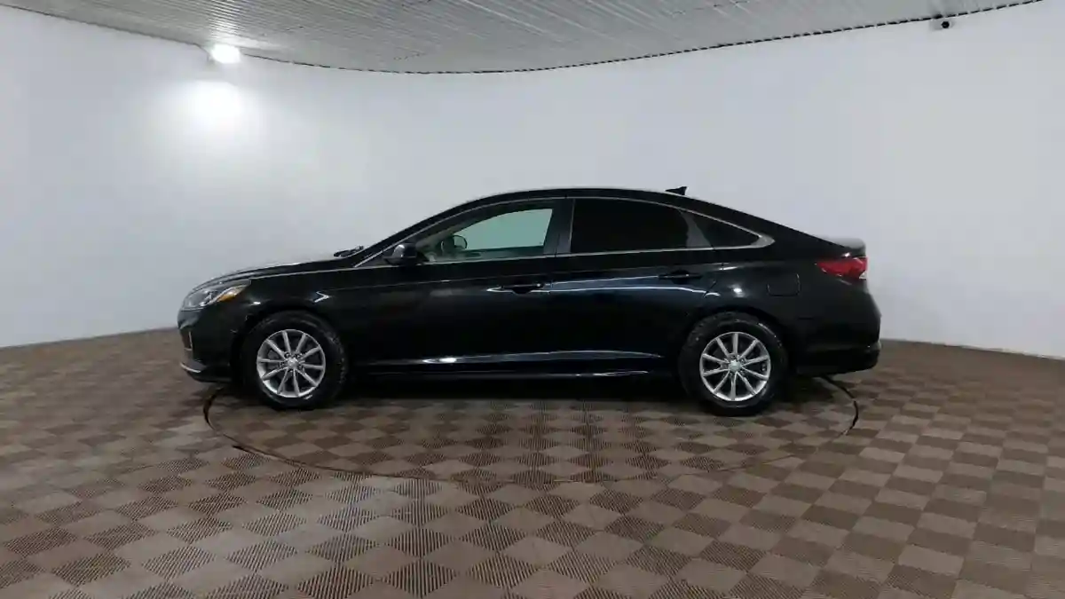 Hyundai Sonata 2018 года за 8 290 000 тг. в Шымкент