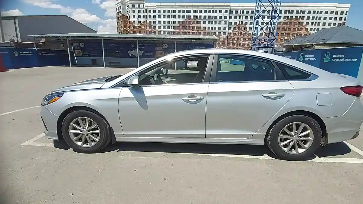 Hyundai Sonata 2018 года за 8 900 000 тг. в Шымкент