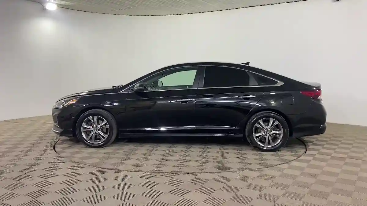 Hyundai Sonata 2017 года за 9 090 000 тг. в Шымкент