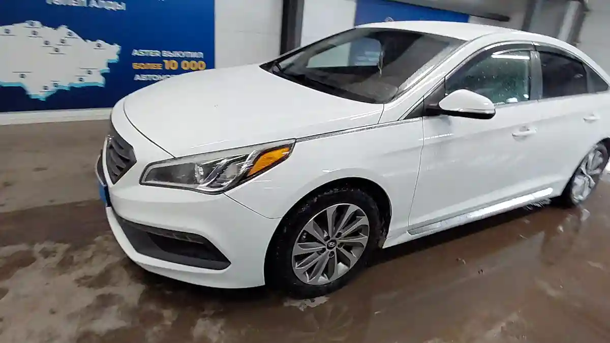Hyundai Sonata 2015 года за 7 900 000 тг. в Астана