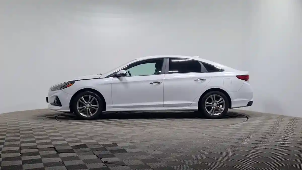 Hyundai Sonata 2017 года за 7 690 000 тг. в Алматы