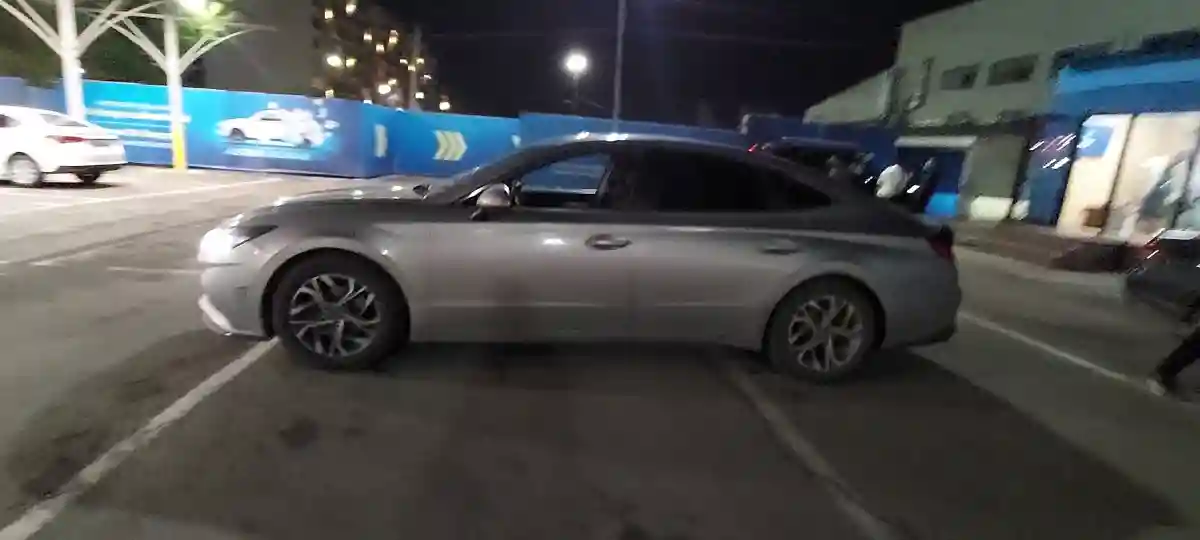 Hyundai Sonata 2020 года за 9 000 000 тг. в Алматы