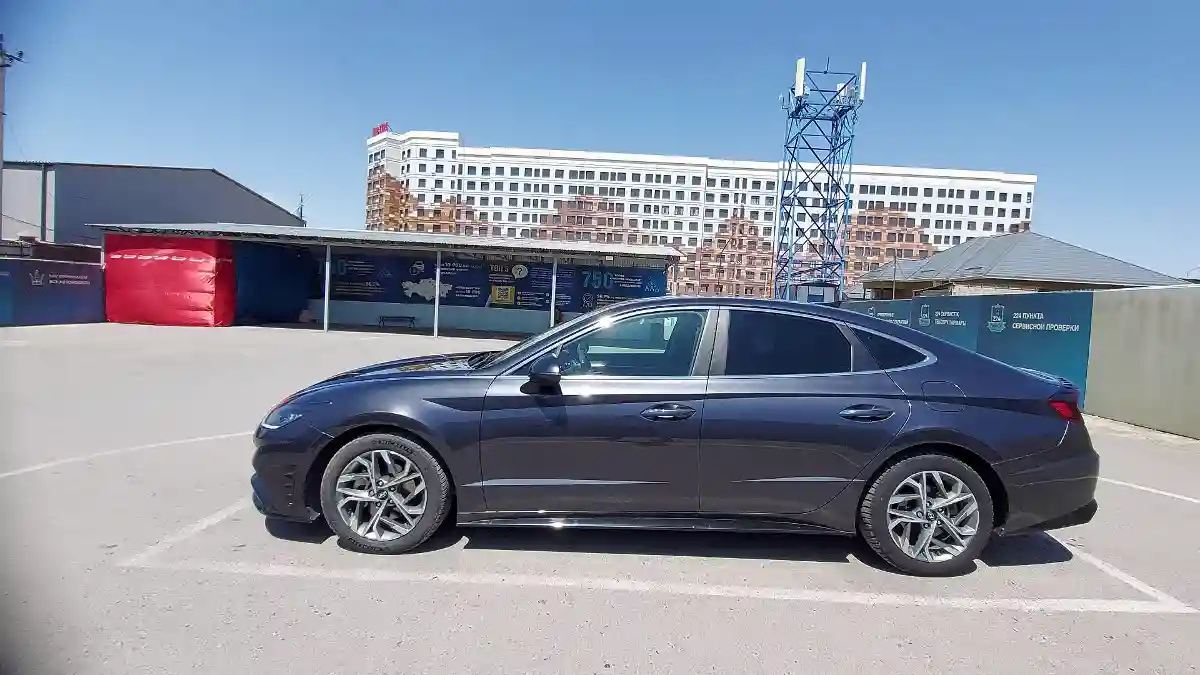 Hyundai Sonata 2020 года за 11 000 000 тг. в Шымкент