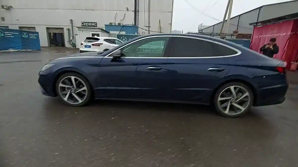 Hyundai Sonata 2021 года за 12 500 000 тг. в Шымкент