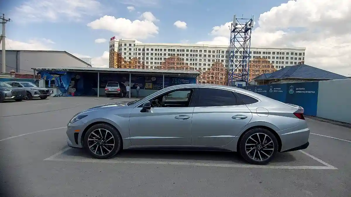 Hyundai Sonata 2019 года за 11 000 000 тг. в Шымкент