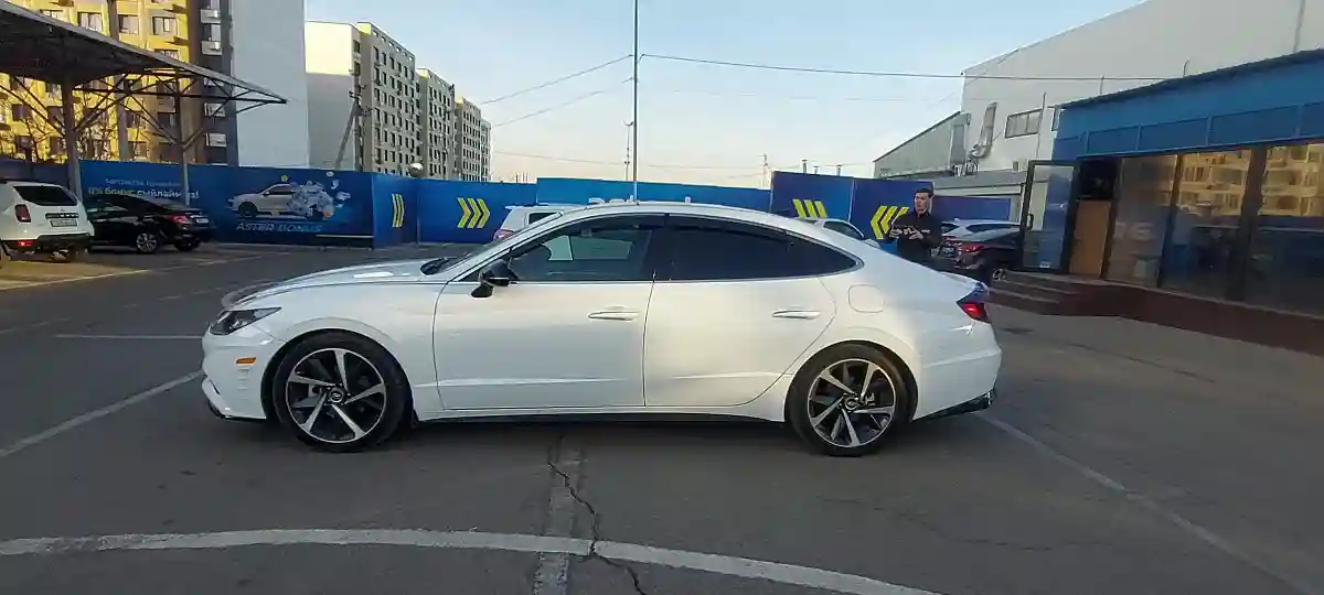 Hyundai Sonata 2021 года за 11 000 000 тг. в Алматы