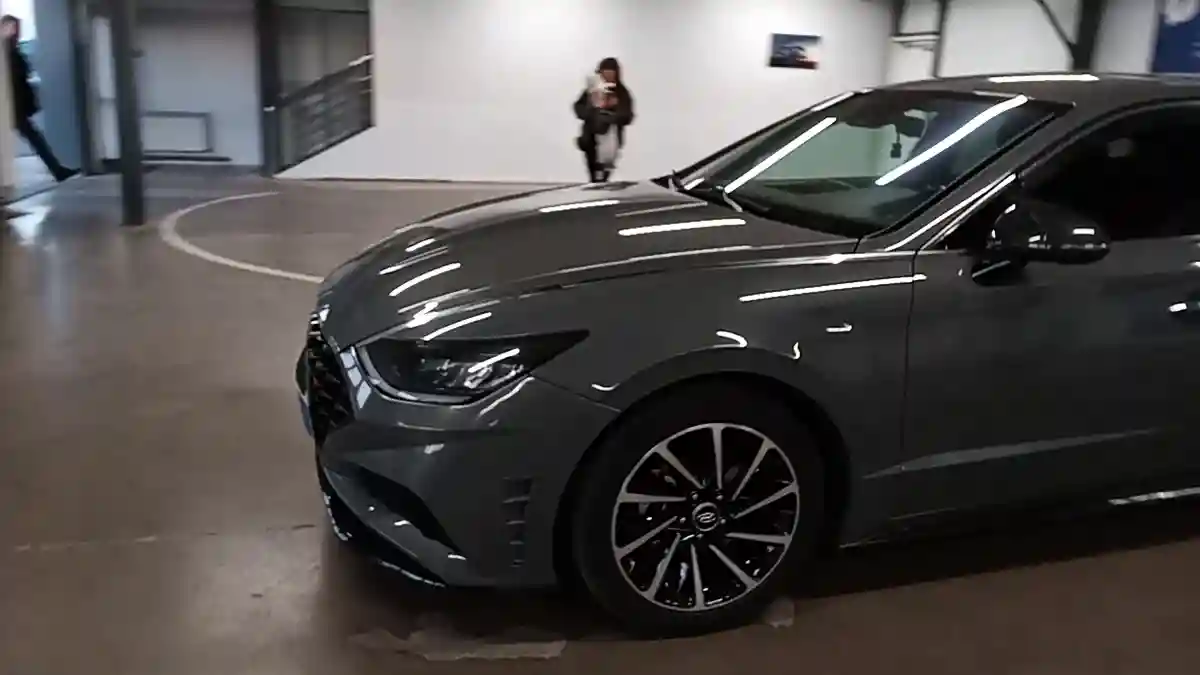 Hyundai Sonata 2020 года за 10 800 000 тг. в Астана