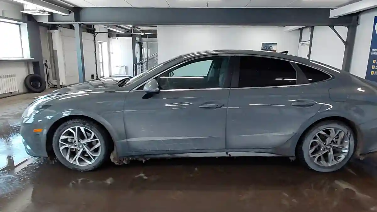Hyundai Sonata 2020 года за 11 000 000 тг. в Астана