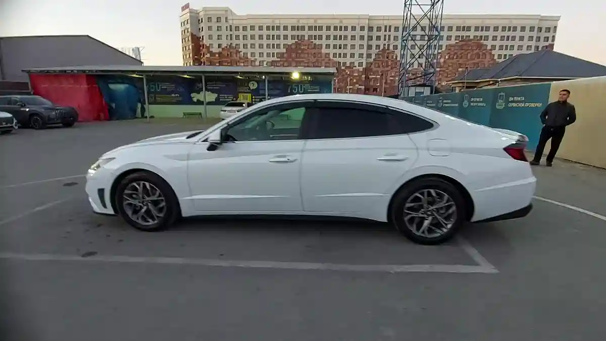Hyundai Sonata 2020 года за 12 000 000 тг. в Шымкент