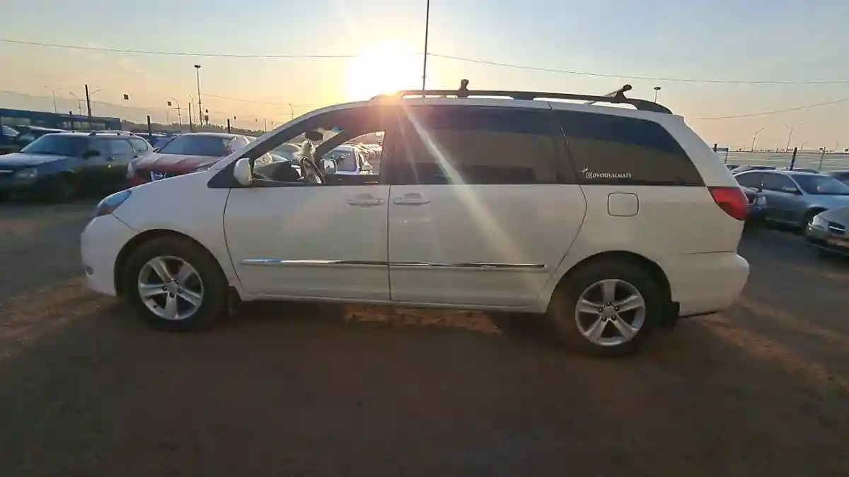 Toyota Sienna 2006 года за 7 900 000 тг. в Алматы