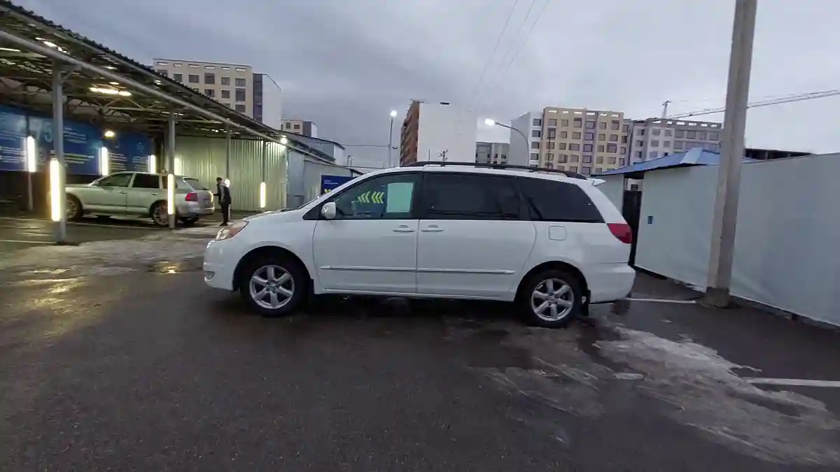 Toyota Sienna 2004 года за 8 000 000 тг. в Алматы