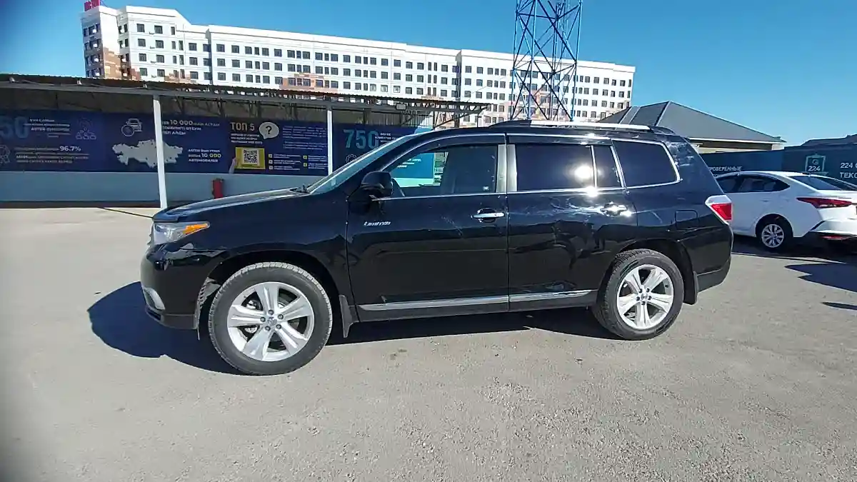 Toyota Highlander 2012 года за 9 000 000 тг. в Шымкент