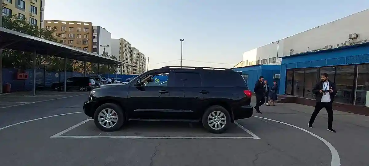 Toyota Sequoia 2010 года за 22 000 000 тг. в Алматы