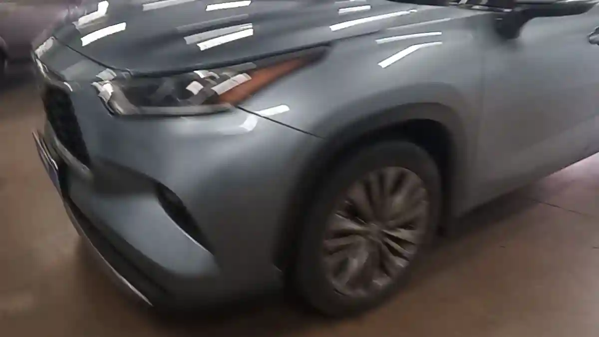 Toyota Highlander 2021 года за 25 000 000 тг. в Астана
