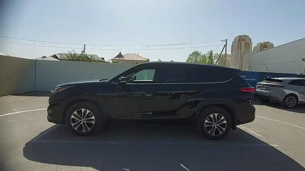 Toyota Highlander 2020 года за 25 000 000 тг. в Шымкент