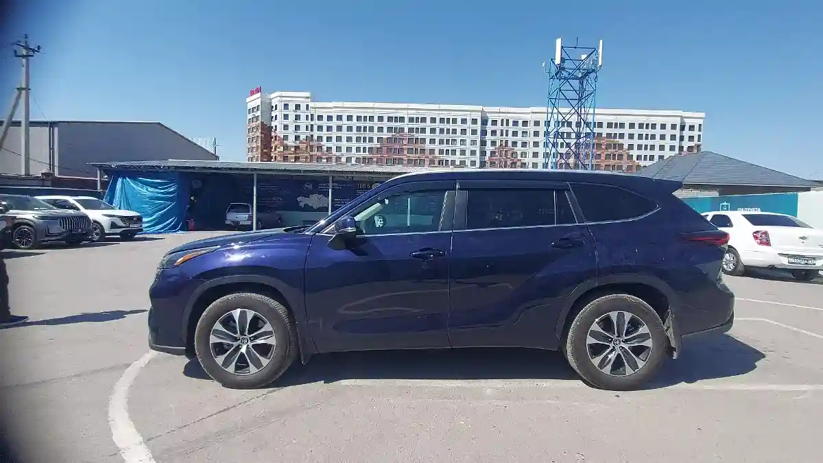 Toyota Highlander 2024 года за 30 000 000 тг. в Шымкент